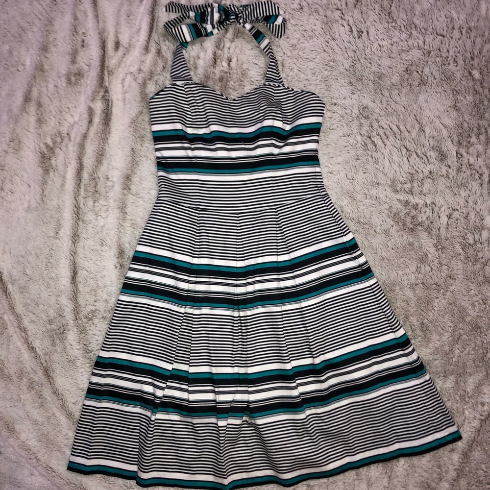 White House, Black Market dress